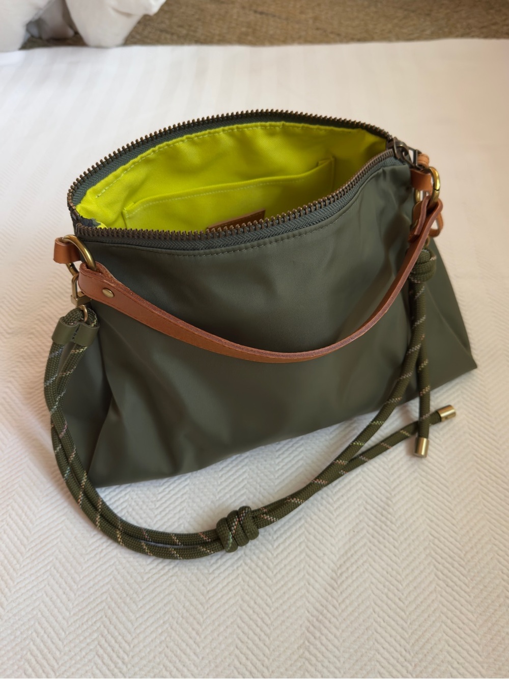 Parker Thatch Daily Bag in Olive Nylon